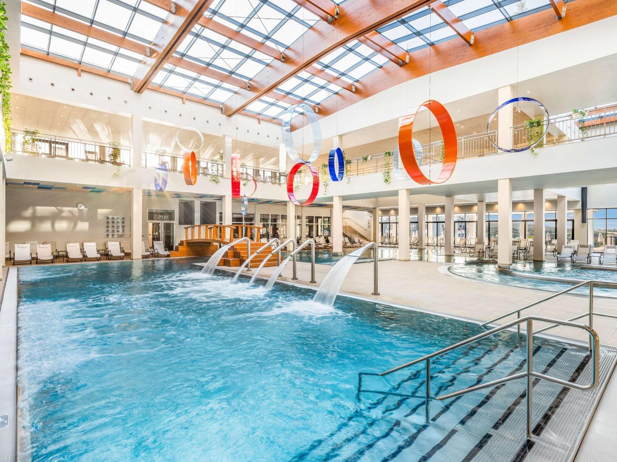 Movenpick Resort And Spa Fruske Terme ヴルドニーク エクステリア 写真